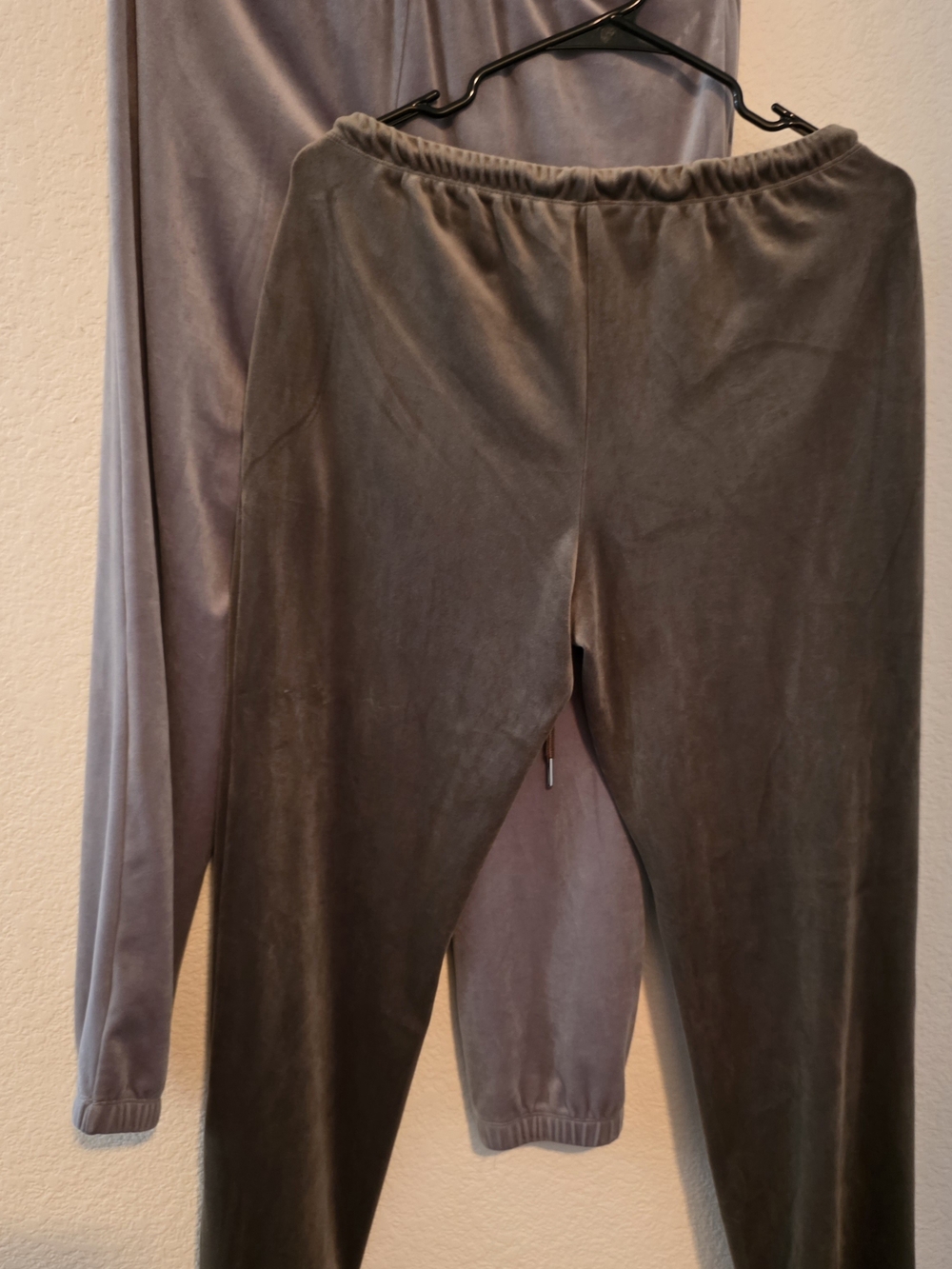 Chocolate Women's Velour Joggers 2 Pairs in Dusty Gray and Olive - Picture 2 of 3